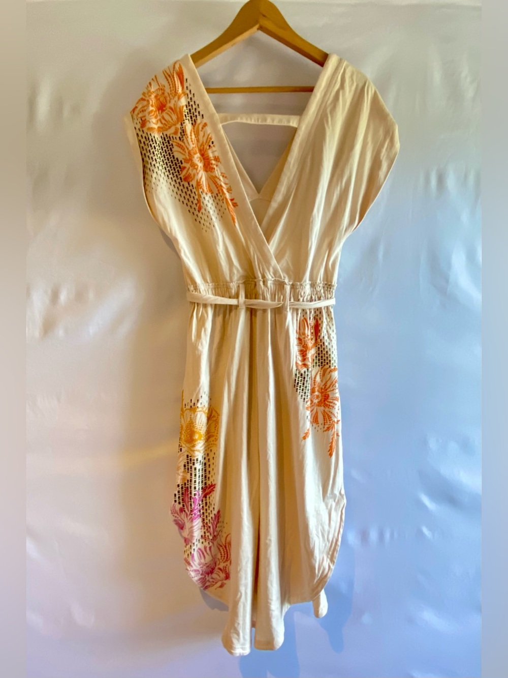 Daily Practice by Anthropologie Short-Sleeve V-Neck Midi Dress, size S - Picture 3 of 10